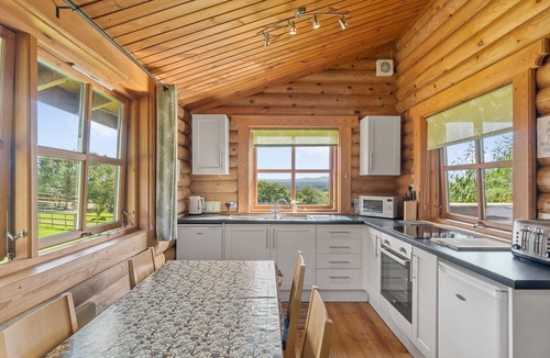 Highampton Cabin | Family-friendly, centrally placed for all parts of Devon, unspoilt countryside