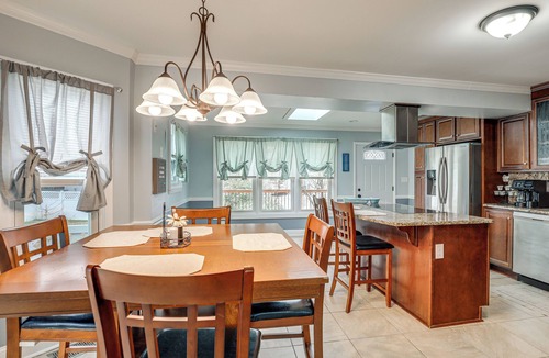 Socastee House | Family & Pet Friendly! Home 6 Mi to Surfside Beach