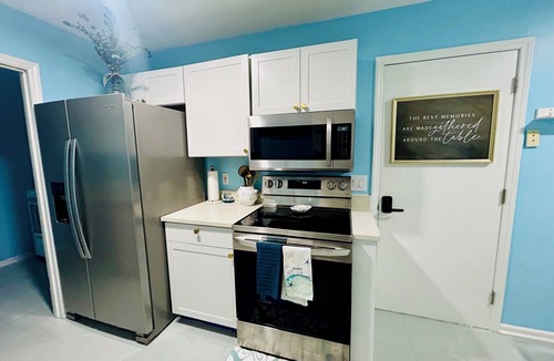 Charlotte House | Family Retreat near Ballantyne, SouthPark & CLT; Walking distance Shops/Dinning