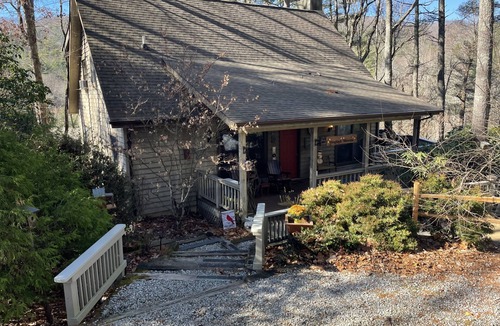 Sapphire House | FANTASTIC HOUSE with lots of amenities and Excellent reviews