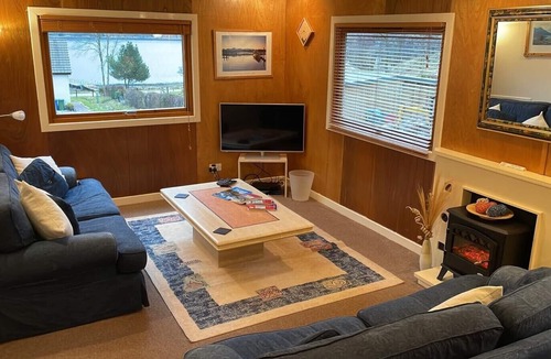 West Laroch House | Fantastic Loch Side Lodge (sleeps 4) nr Glencoe, Fort William, Scottish Highland