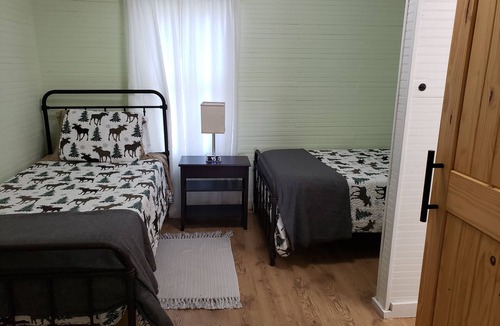 Mount Airy Other | Farm house at the Peach Orchard in Mtns - Pet Friendly