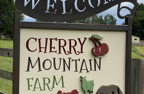 Vein Mountain House | Farm Stay with animals in beautiful Timber Frame House in the Foothills of W. NC