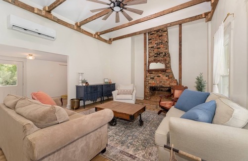 Troy House | Farmhouse style 3 bedroom home minutes from the scenic Uwharrie River!