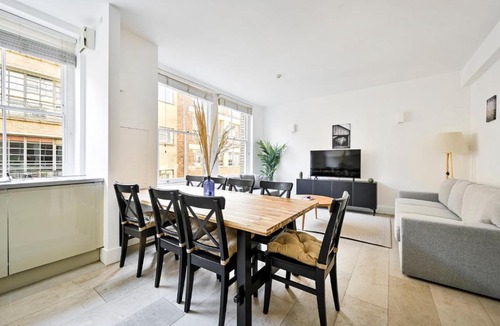 Clerkenwell Apartment | Farringdon Comfortable 3 Bed Apartments