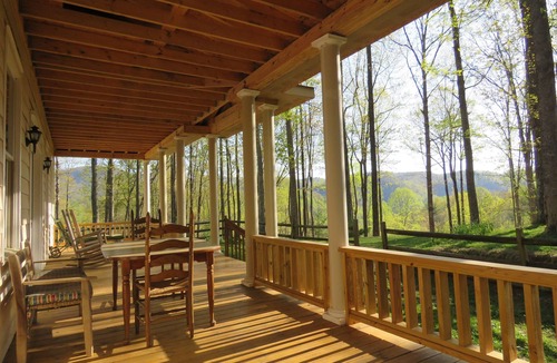 Deep Gap House | Fern Hill: Breathtaking Mountain Views and Outstanding Amenities