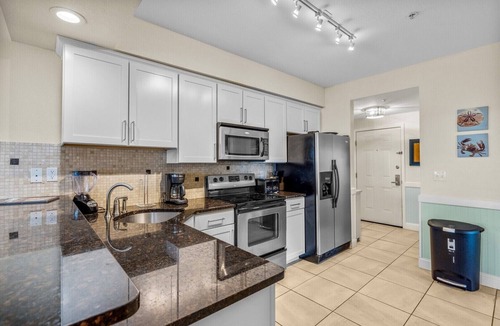 Kill Devil Hills Condo | FFR104 - Beach Retreat by First Flight Rentals
