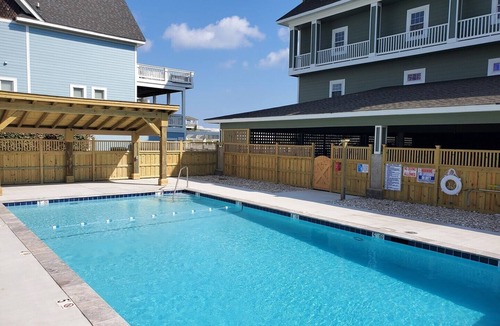Kill Devil Hills Condo | FFR318 Penthouse Retreat by First Flight Rentals