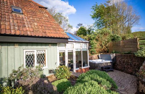 Tiverton House | Fig Tree Cottage