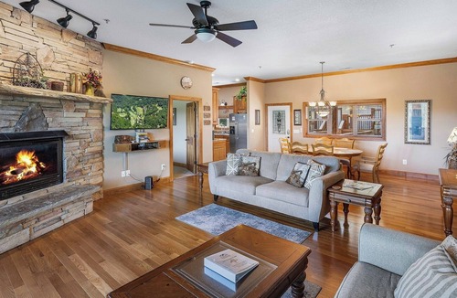 Whittier Condo | Finely Appointed Mtn Condo in Gated Resort, Only 4 Steps to get in, GREAT VIEW!