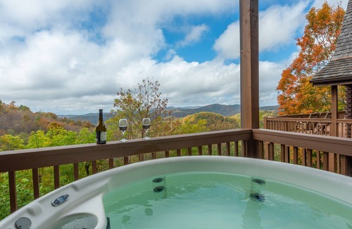Wolf Laurel Cabin | Firefly Cabin! Hot Tub, Sauna, Wolf Ridge Ski Resort