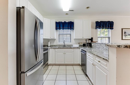 St. James Condo | First Floor Dog Friendly Marina Condo with Access to the St James Beach Club & Pool on Oak Island
