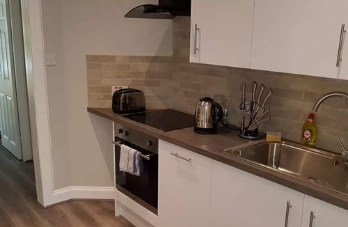 Merchiston Apartment | First - Slateford House Apartment