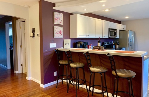 Kenilworth House | Five Star Home 2 miles from Biltmore Estate -