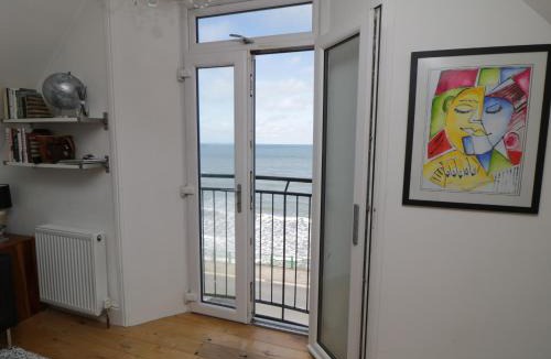 Sandsend Apartment | Flat 3, Peacehaven