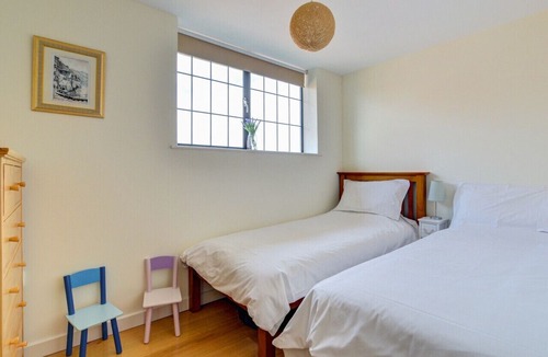 Swanage Apartment | Flat 8 Broadleys - Two Bedroom Apartment, Sleeps 3