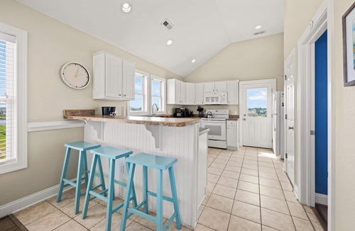 Colington House | Flip Flop 5 Bedroom Semi-Oceanfront Vacation Home, Private Pool, Hot Tub!