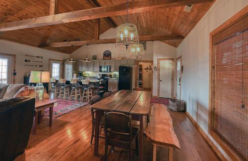 Topton Villa | Flying Squirrel Lakeview House - Spacious House with Private Deck and Hot Tub