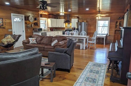 Lawsonville Cottage | Foot Hill Farms II Hanging Rock
