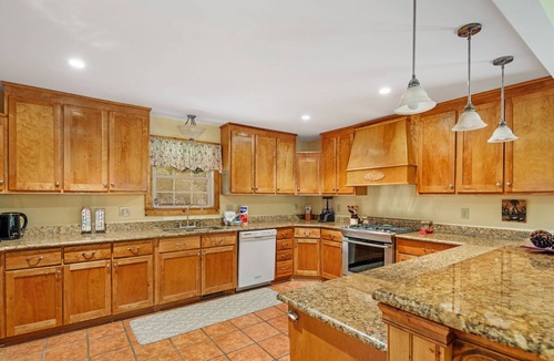 Lake Lure Cabin | Footbridge Falls - Mr Lake Lure Vacation Rentals
