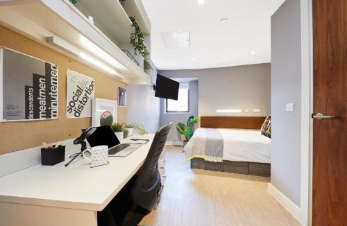 Nottingham City Centre Apartment | For Students Only - Nova in Central Nottingham