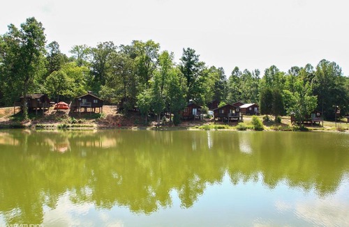 Advance Resort | Forest Lake Camping Resort Lakefront Cabin 1