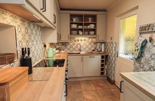 Satterthwaite Cottage | FORESTERS COTTAGE, pet friendly, with open fire in Hawkshead