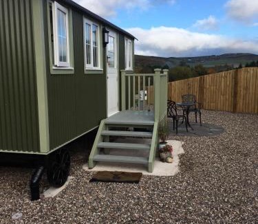 Forfar House | Foresterseat Shepherd Huts