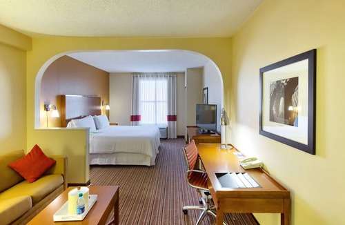 Pineville Hotel | Four Points by Sheraton Charlotte - Pineville