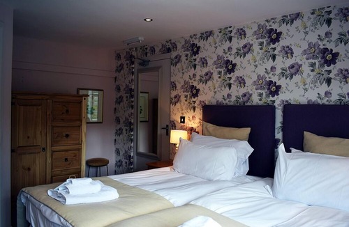 Llancarfan Hotel | Fox & Hounds