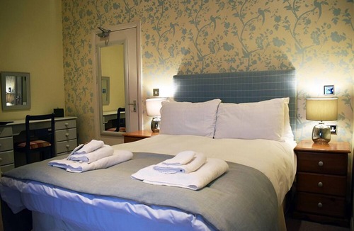 Llancarfan Hotel | Fox & Hounds