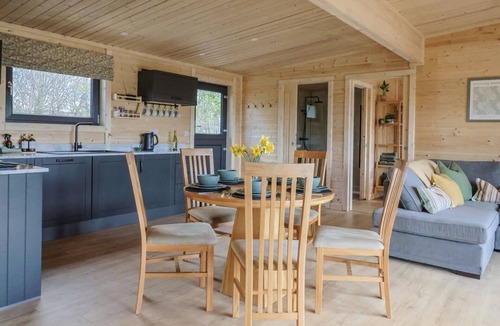 Chard Cabin | Foxglove: A Charming Retreat in Chard