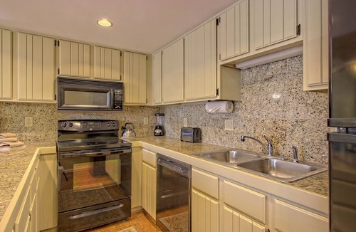 Sapphire Condo | Foxhunt at Sapphire Valley