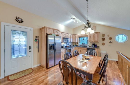 Franklin Cabin | Franklin Cabin: Deck with Smoky Mountain Views!