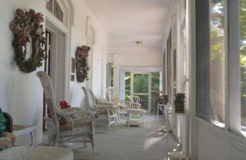 Franklin Bed & Breakfast | Franklin Terrace Bed and Breakfast