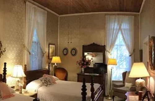 Franklin Bed & Breakfast | Franklin Terrace Bed and Breakfast