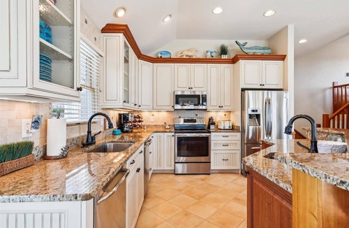Whalehead Beach House | FREE 1:00 Check in! Private pool, game room, hot tub! EXQUISITE UPSCALE Decor!