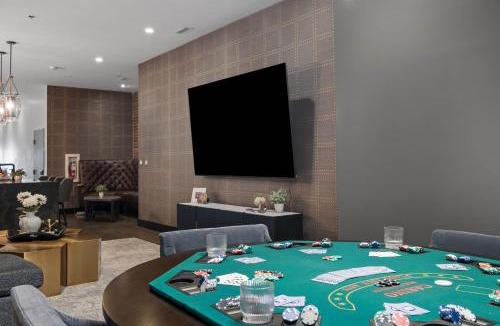 Downtown Nashville House | French's Luxury Condo - Steps from Broadway