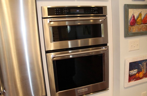 Highlands House | Freshly Decorated, 1.5 miles to downtown Highlands w/views of Mount Satulah!