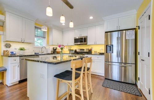 East Raleigh House | Freshly Renovated Raleigh Home Near Downtown!