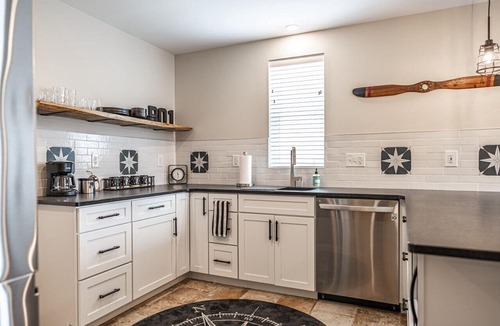 Carthage Apartment | ✈️ Full Stop Landing | Aviation Retreat Near Pinehurst
