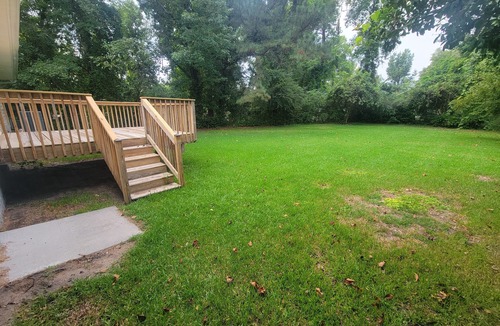 New Bern House | Fully-Furnished, Pet-Friendly, 3 bedroom. Fenced backyard. Close to everything!