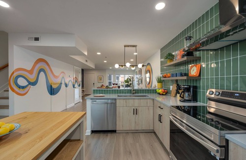 Rutledge Hill House | Funky Town - Walkable to Nashville Attractions