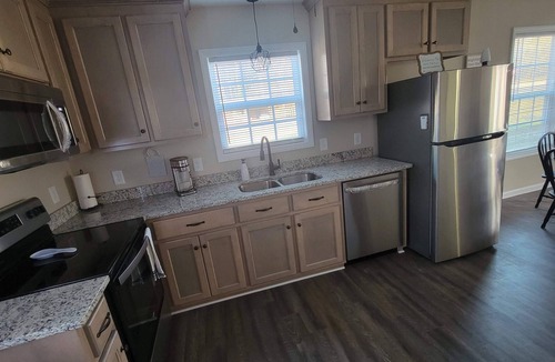 Salisbury Apartment | FURNISHED Corporate Rental - 5 minutes to I85 and Hwy 29 Salisbury