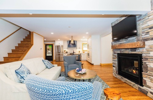 Lake Lure House | Garner Cove Lake House 4BR 3BA lakefront w/dock, fire pit, game room