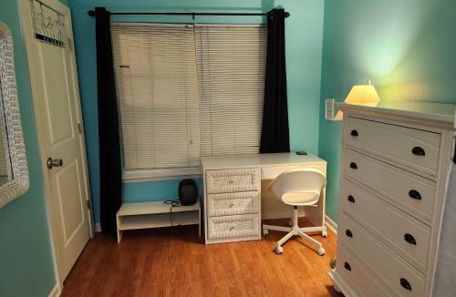 Charlotte Apartment | Gathering Place 1