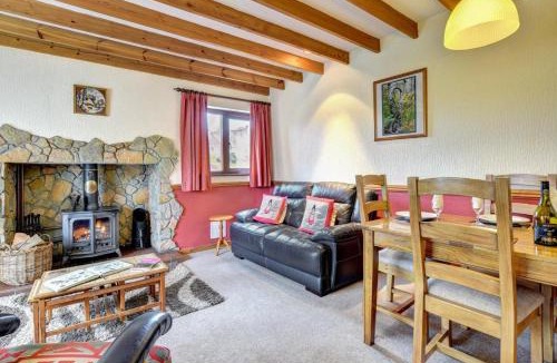 Devils Bridge House | Ger y Faen