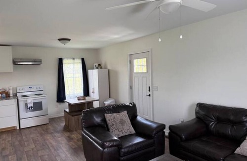 Woodlawn House | Getaway Suite