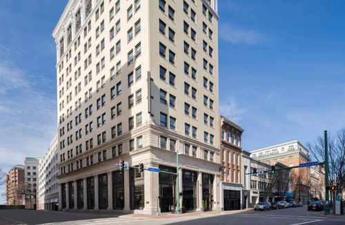 Downtown Hotel | Glass Light Hotel & Gallery, Autograph Collection
