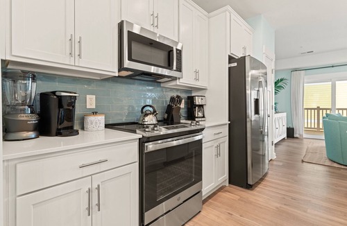 Bermuda Bay House | Go Fish 3 Bedroom at Cambridge Cove with Private Hot Tub!